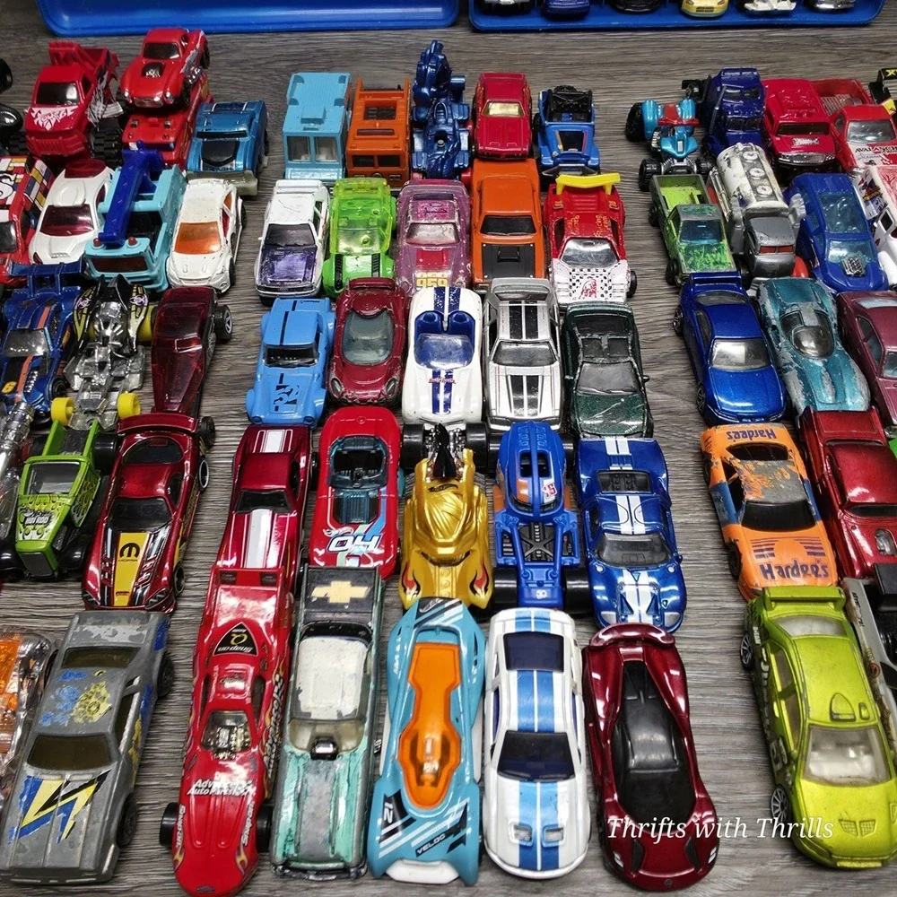Huge 148 Hotwheels Matchbox And More Diecast Cars Bundle With Carrying Case